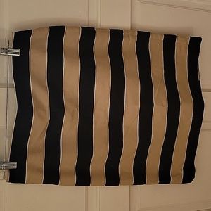 The Loft skirt, size 6, black and beige.  Excellent condition